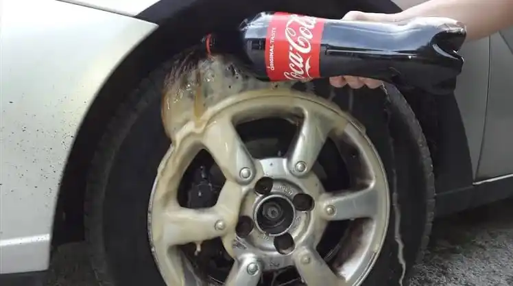 clean-your-wheels-with-coke-jpg